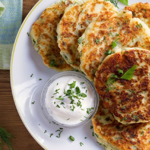 Crispy Mashed Potato Cakes with Herbed Yogurt Sauce + Sauvignon Blanc