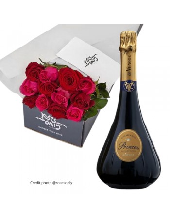 Gift Box - 12 Roses and De Venoge Princes Blanc de Blanc..